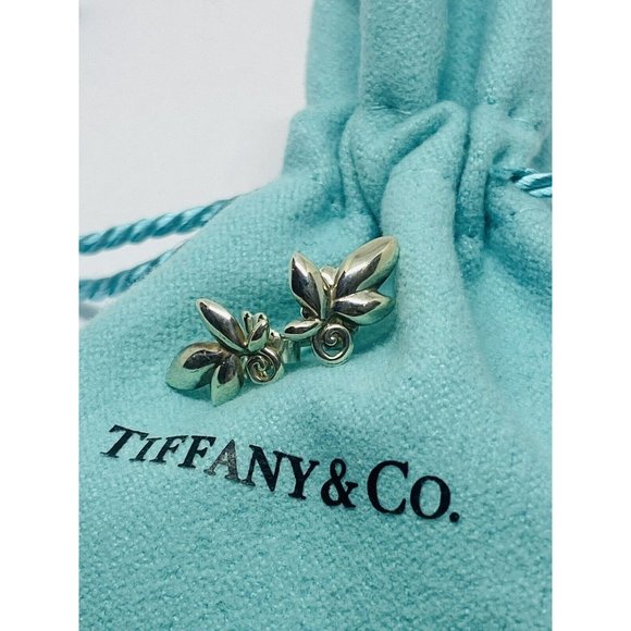 Tiffany & Co. Paloma Picasso Olive Leaf Stud Earrings Silver 925 Mint Pouch - Picture 2 of 6